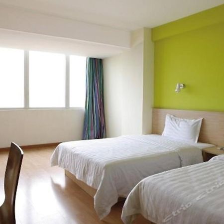 7Days Inn Guangzhou Kecun Branch Εξωτερικό φωτογραφία